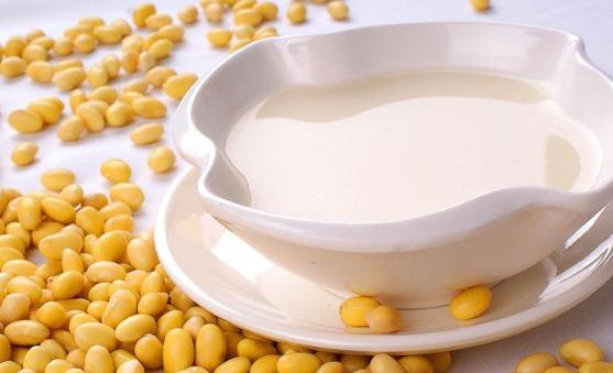 豆?jié){是健康飲品 過夜的豆?jié){不要喝