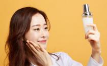 保濕爽膚水的使用誤區 保濕爽膚水最能充分發揮功效的用法