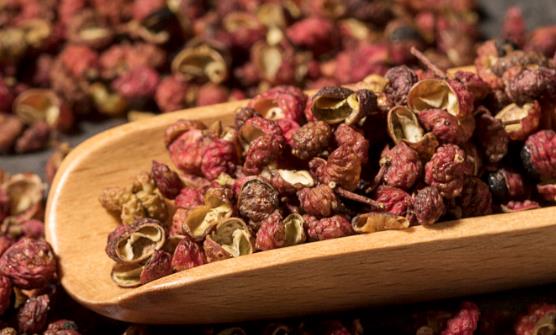 狐臭產生的主要原因 治狐臭偏方推薦