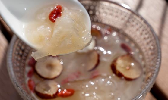 冬季飲食不當導(dǎo)致上火 學(xué)會飲食調(diào)理來滅火