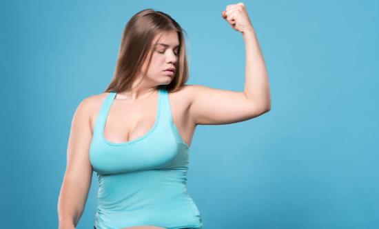 喝水減肥的幾個(gè)最佳時(shí)間