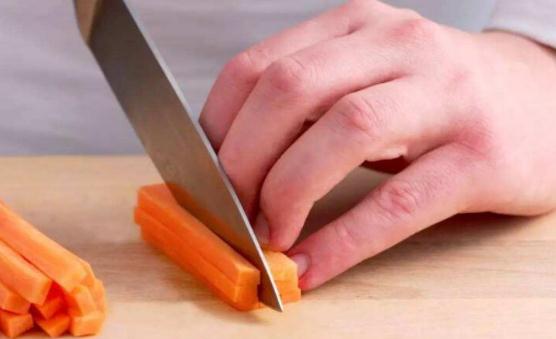 廚房中讓人措手不及的突發狀況 廚房燙傷急救的五字訣