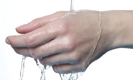 廚房中讓人措手不及的突發狀況 廚房燙傷急救的五字訣