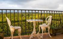 ?鐵藝家具該如何保養(yǎng) 選購鐵藝家具時要注意的事項