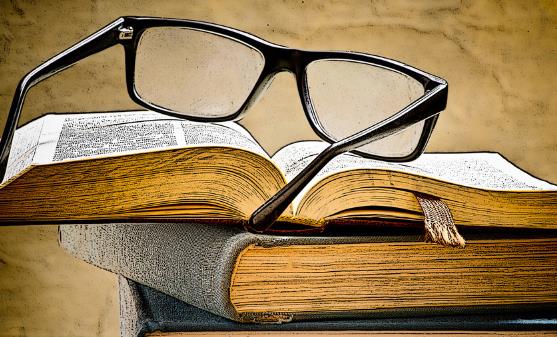 出現(xiàn)眼花就可配鏡不要拖延 戴老花鏡要謹(jǐn)記四個(gè)誤區(qū)