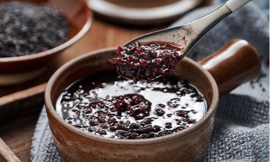 剖腹產后吃什么能補回來？推薦15種食物