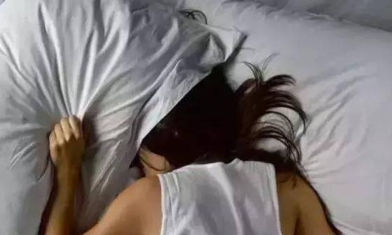 預防晚睡強迫癥 貶低輕視最終告別強迫癥