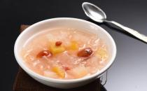 冰糖雪梨有止咳潤肺功效 冰糖雪梨梨是關鍵食材