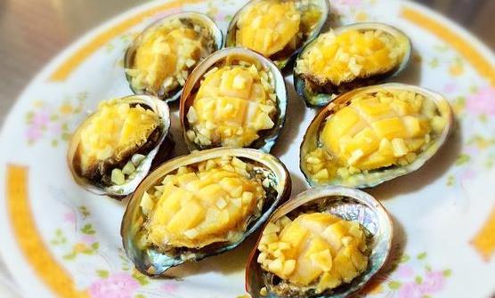 鮑魚(yú)的營(yíng)養(yǎng)價(jià)值非常高 鮑魚(yú)的5種經(jīng)典吃法