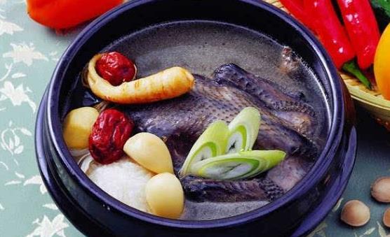 關于燒雞湯的講究 雞湯的四種做法推薦