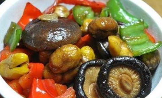 推薦十一款有效的催乳食譜 讓你成功催乳發奶