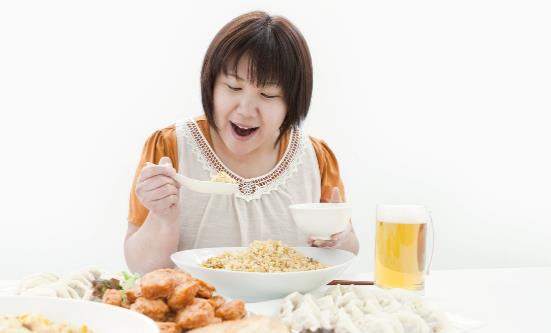 飯后六個(gè)習(xí)慣會(huì)折壽 飯后養(yǎng)生學(xué)會(huì)這些好習(xí)慣