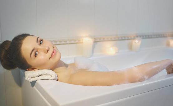 夏季洗澡有講究 夏季洗澡要避開的6個(gè)時(shí)間段