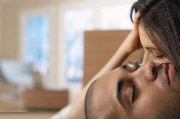 男人為什么在同房后汗流浹背？過夫妻生活時，堅持多久才算正常？