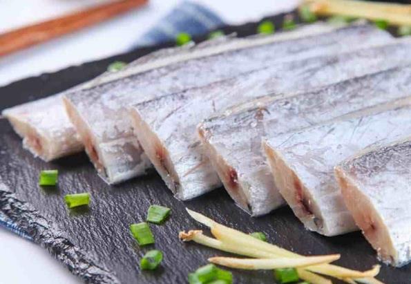 超市買的帶魚段有內臟嗎 超市賣的帶魚段內臟一定要去除嗎