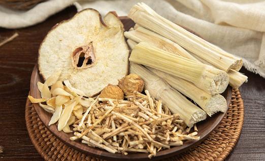 川貝燉雪梨對慢性咽炎有用嗎 川貝和梨可以蒸給一歲的寶寶吃嗎