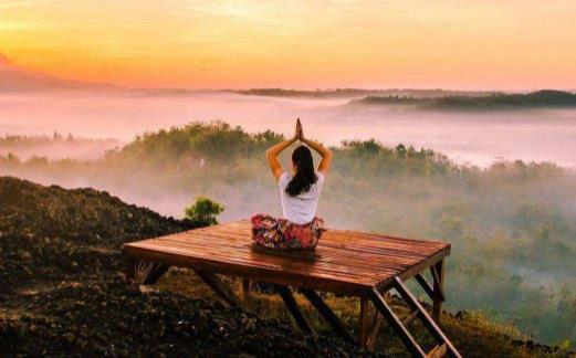 曬背去寒濕的最佳時間 曬背后的排病反應有哪些