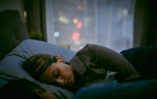 ?周末睡懶覺能降低抑郁風(fēng)險(xiǎn)真的假的 周末睡懶覺到底好不好