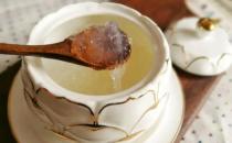 ?燕窩燉久了會(huì)化成水嗎 燕窩吃起來什么口感才是真的